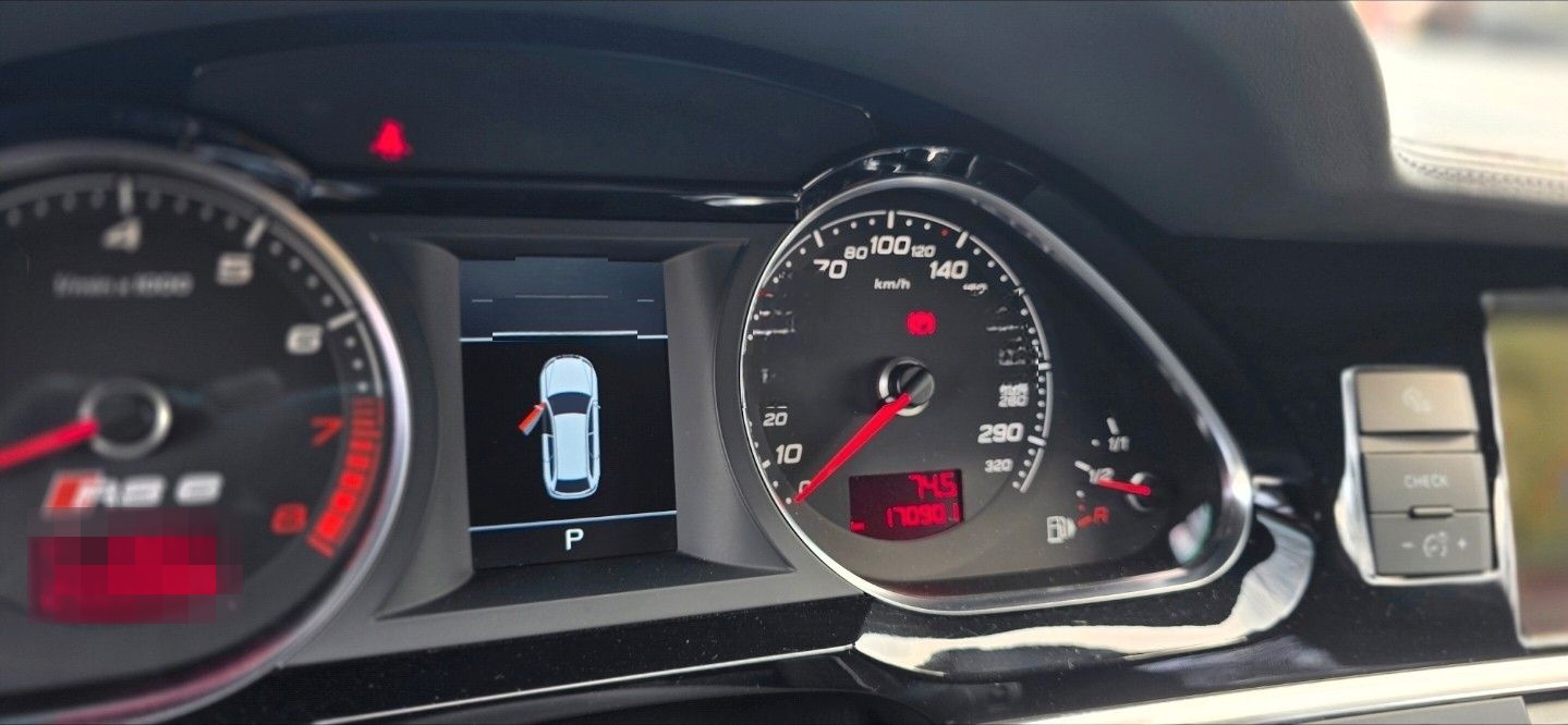 Audi RS6 5.0 tiptronic quattro Avant - foto 8
