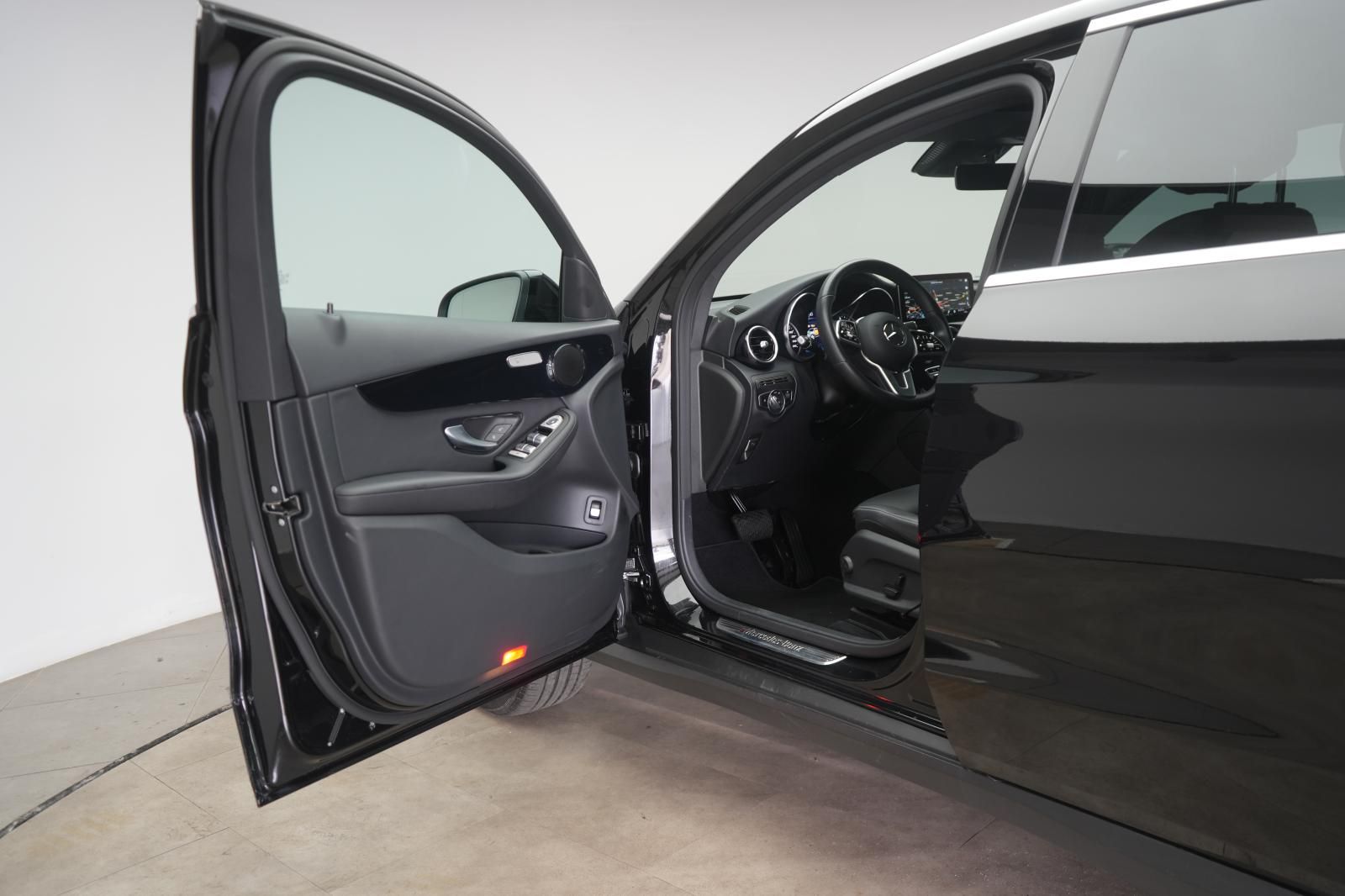 Mercedes-Benz GLC 300 de 4Matic 9G-Tronic Leder/Distronic/Kame foto 11
