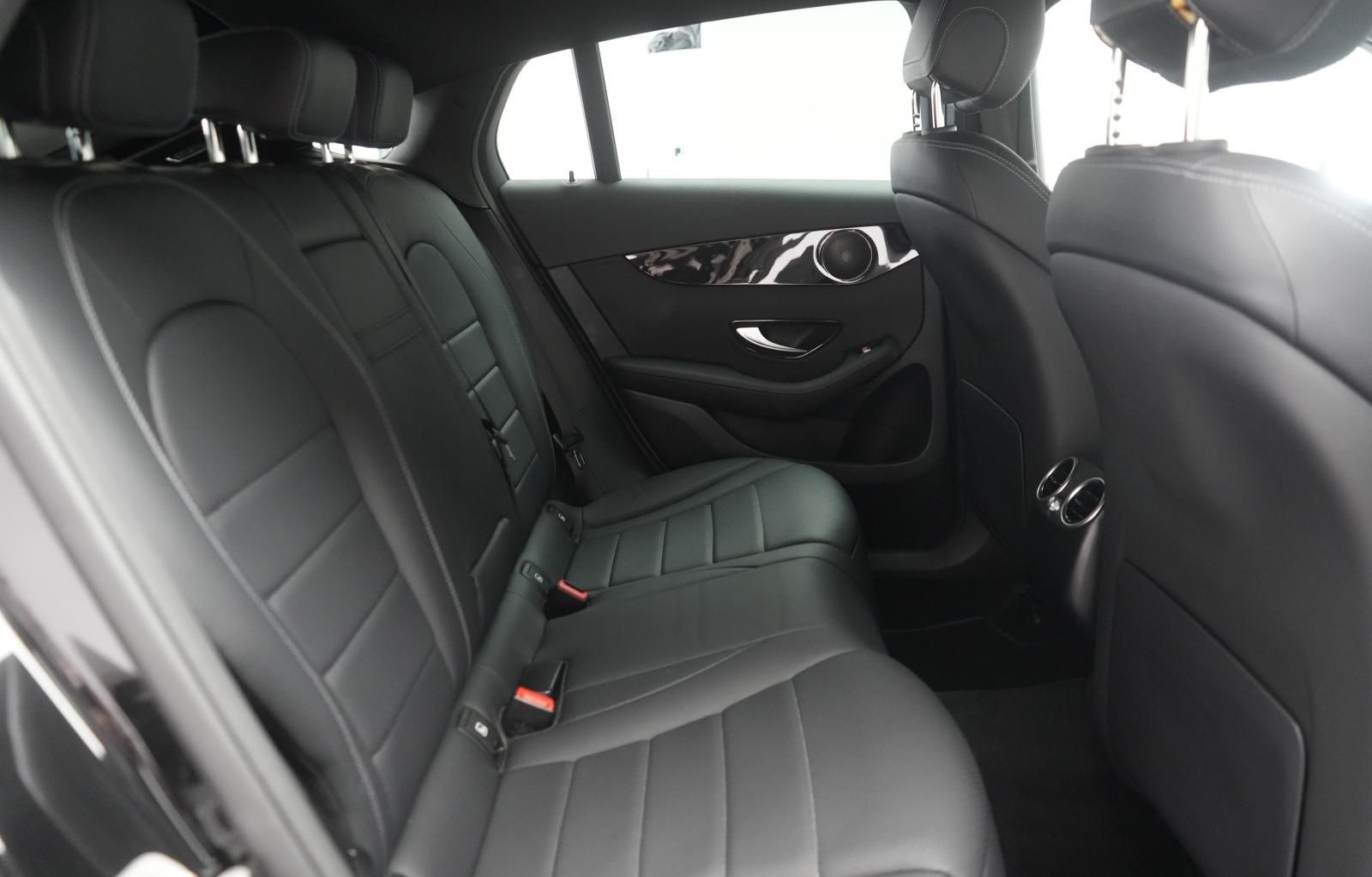 Mercedes-Benz GLC 300 de 4Matic 9G-Tronic Leder/Distronic/Kame foto 8