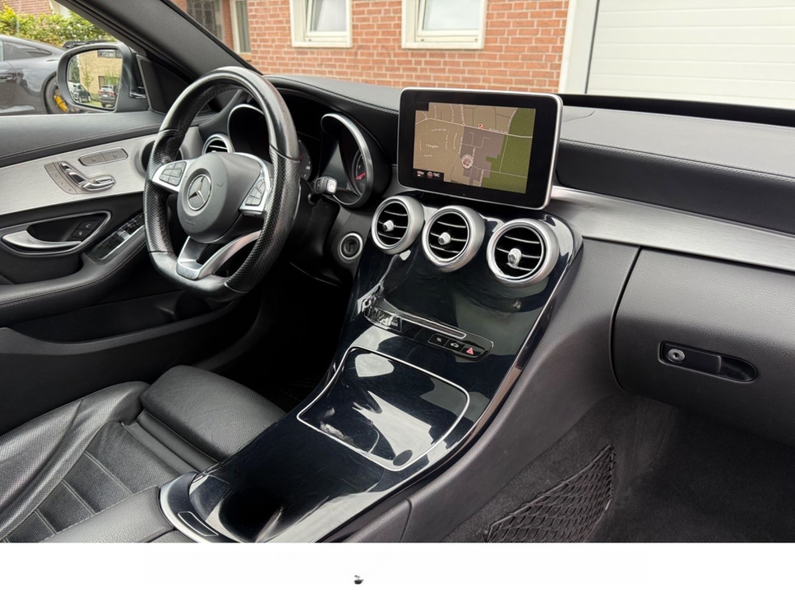Mercedes-Benz C-Klasse C 400 T-Modell 4Matic AMG Line foto 23