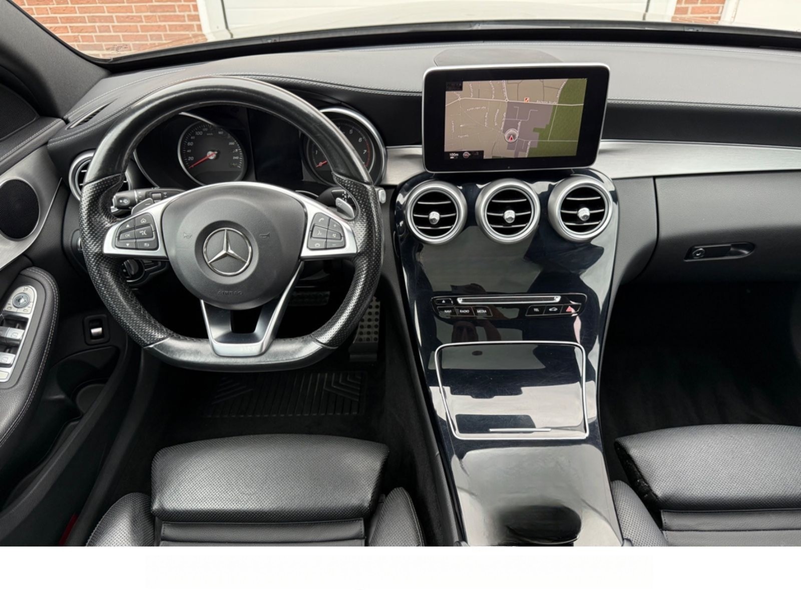 Mercedes-Benz C-Klasse C 400 T-Modell 4Matic AMG Line foto 25