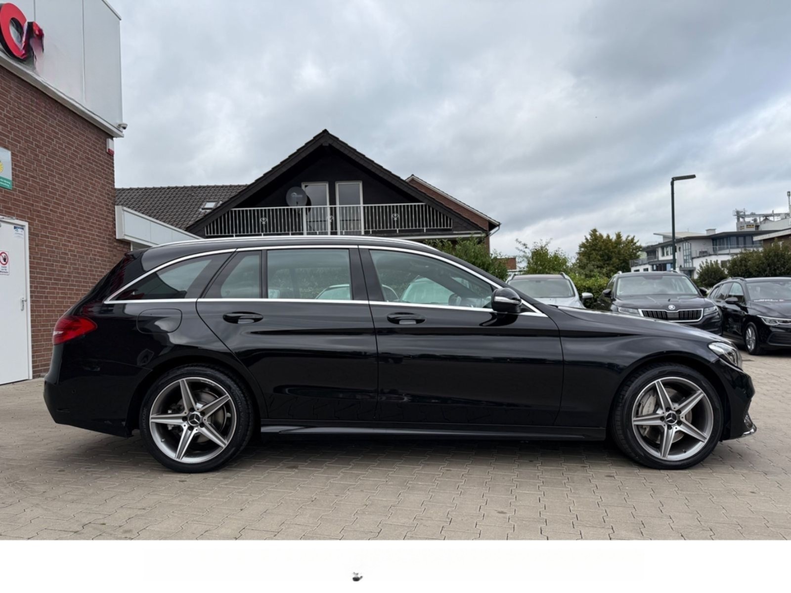 Mercedes-Benz C-Klasse C 400 T-Modell 4Matic AMG Line foto 6