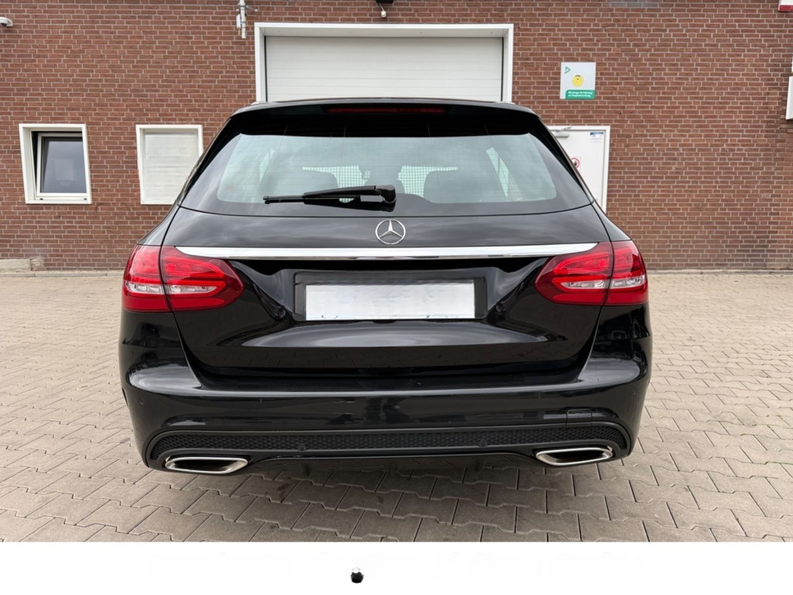 Mercedes-Benz C-Klasse C 400 T-Modell 4Matic AMG Line foto 8