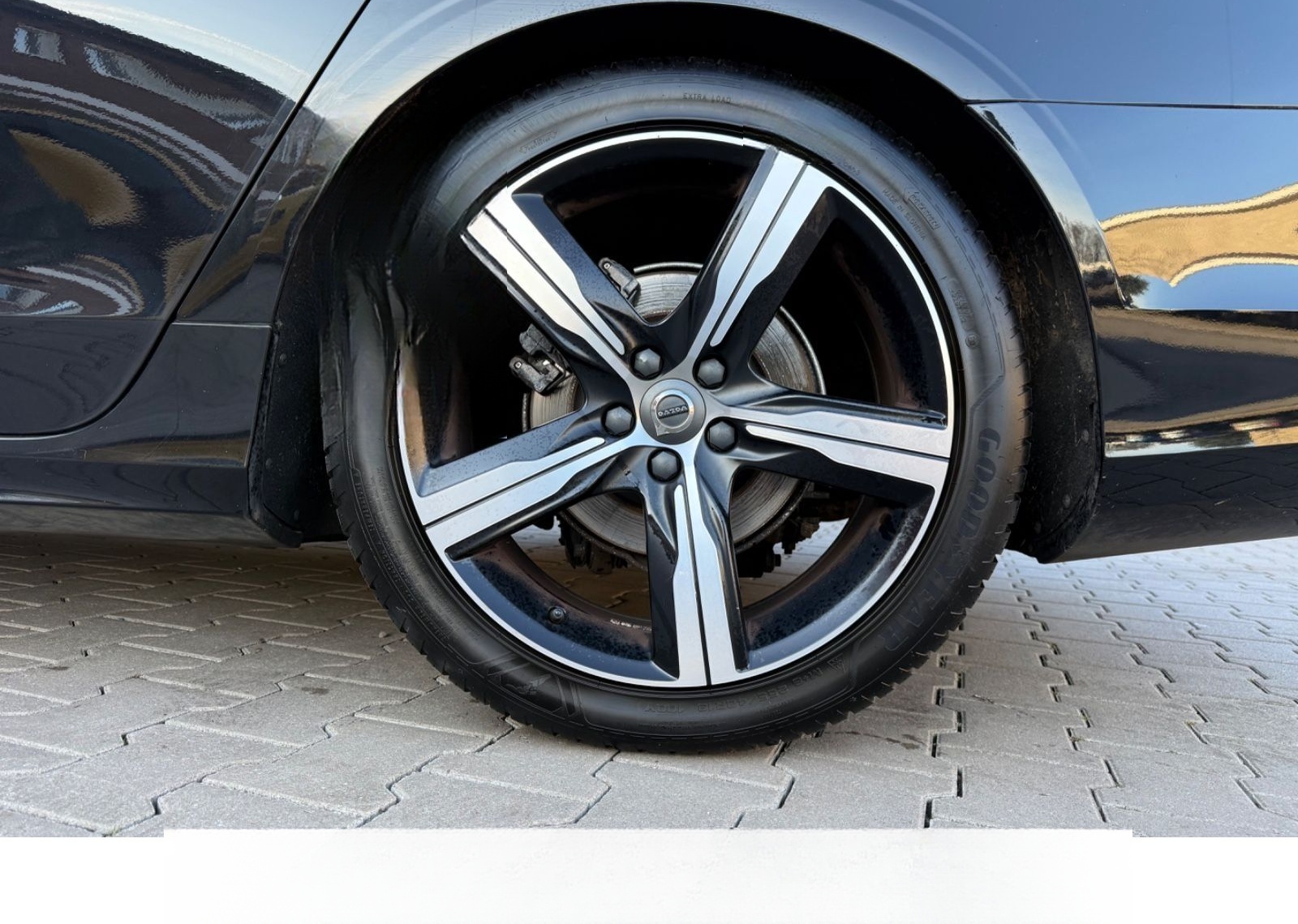 Volvo V90 Kombi R Design foto 11