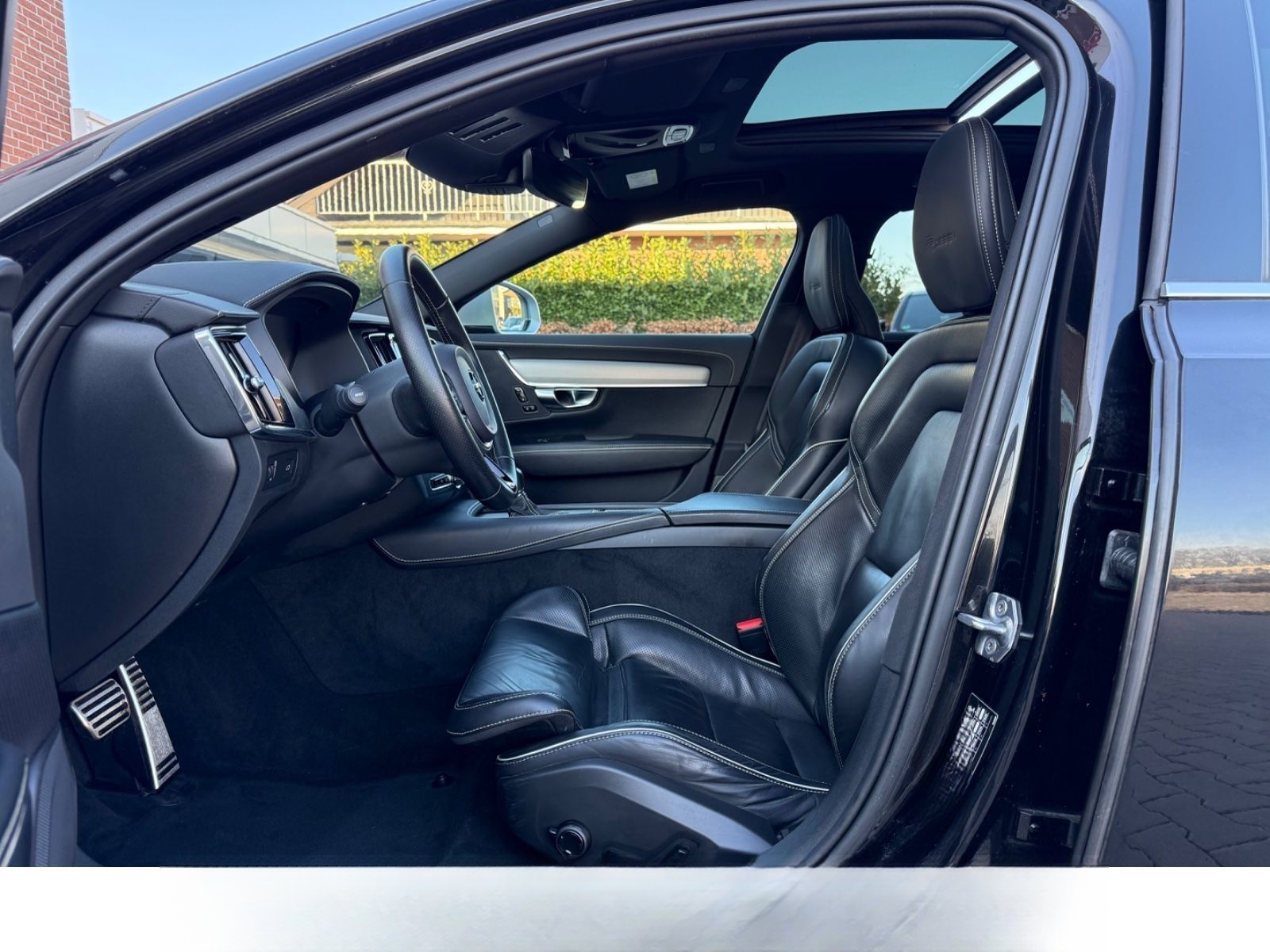 Volvo V90 Kombi R Design foto 12