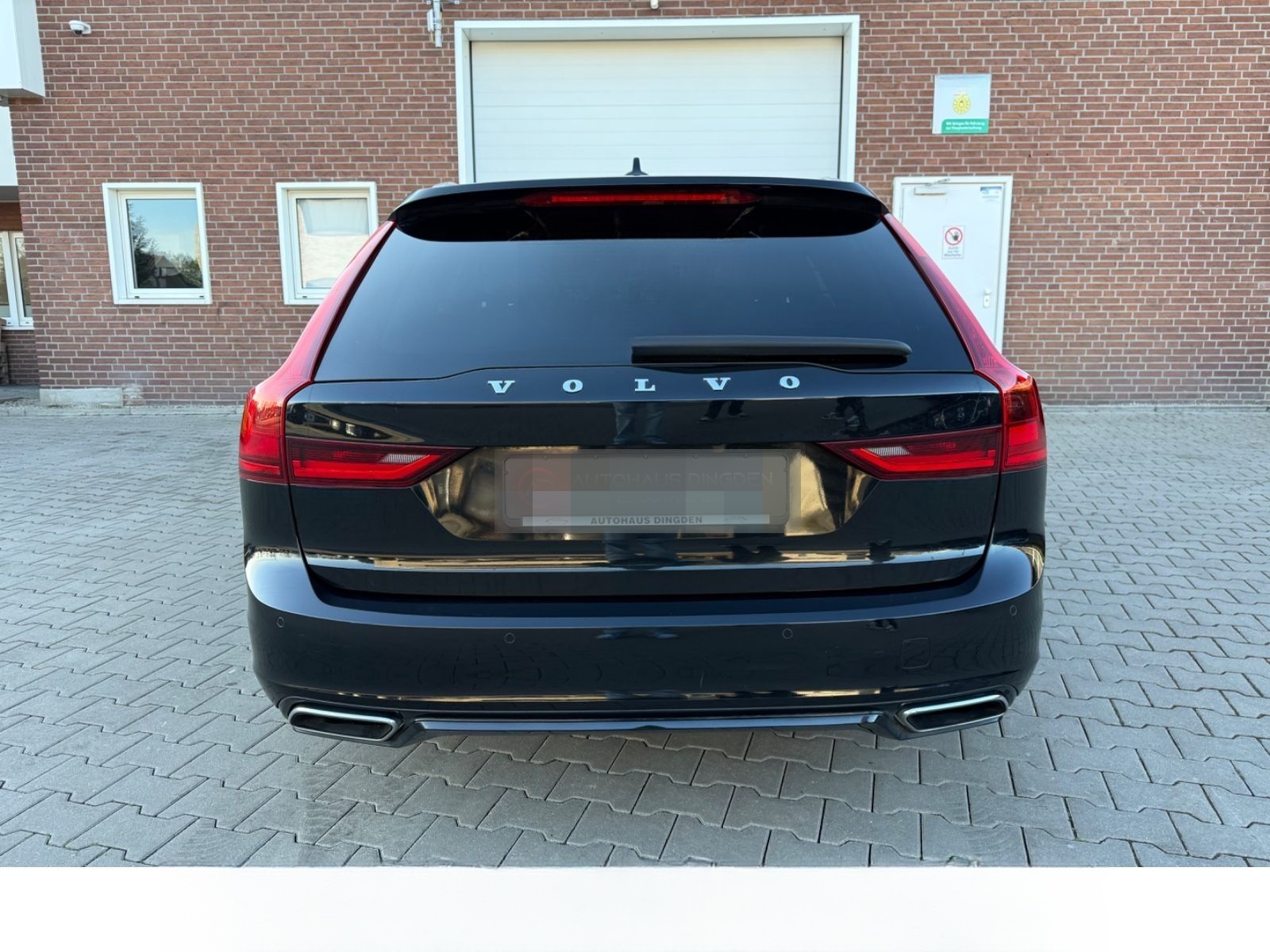 Volvo V90 Kombi R Design foto 8