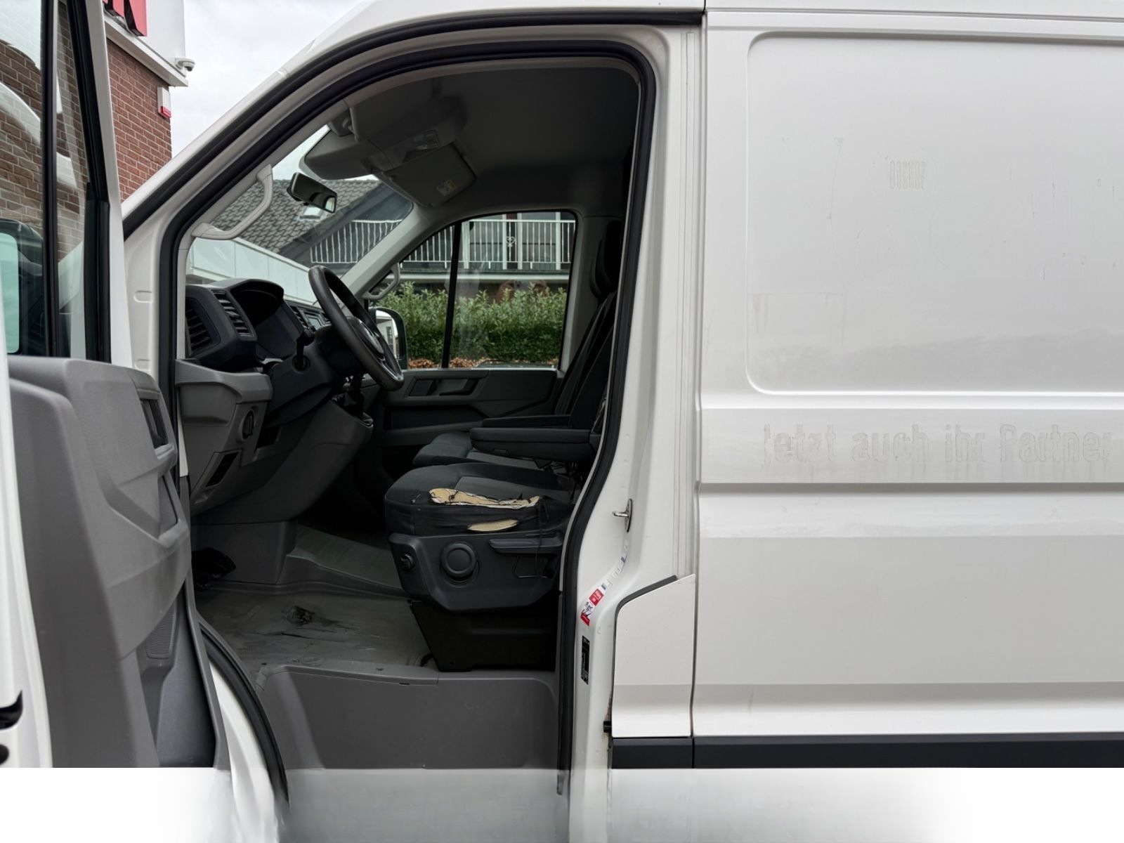 Volkswagen Crafter Kasten 35 Mittellang Hochdach foto 12