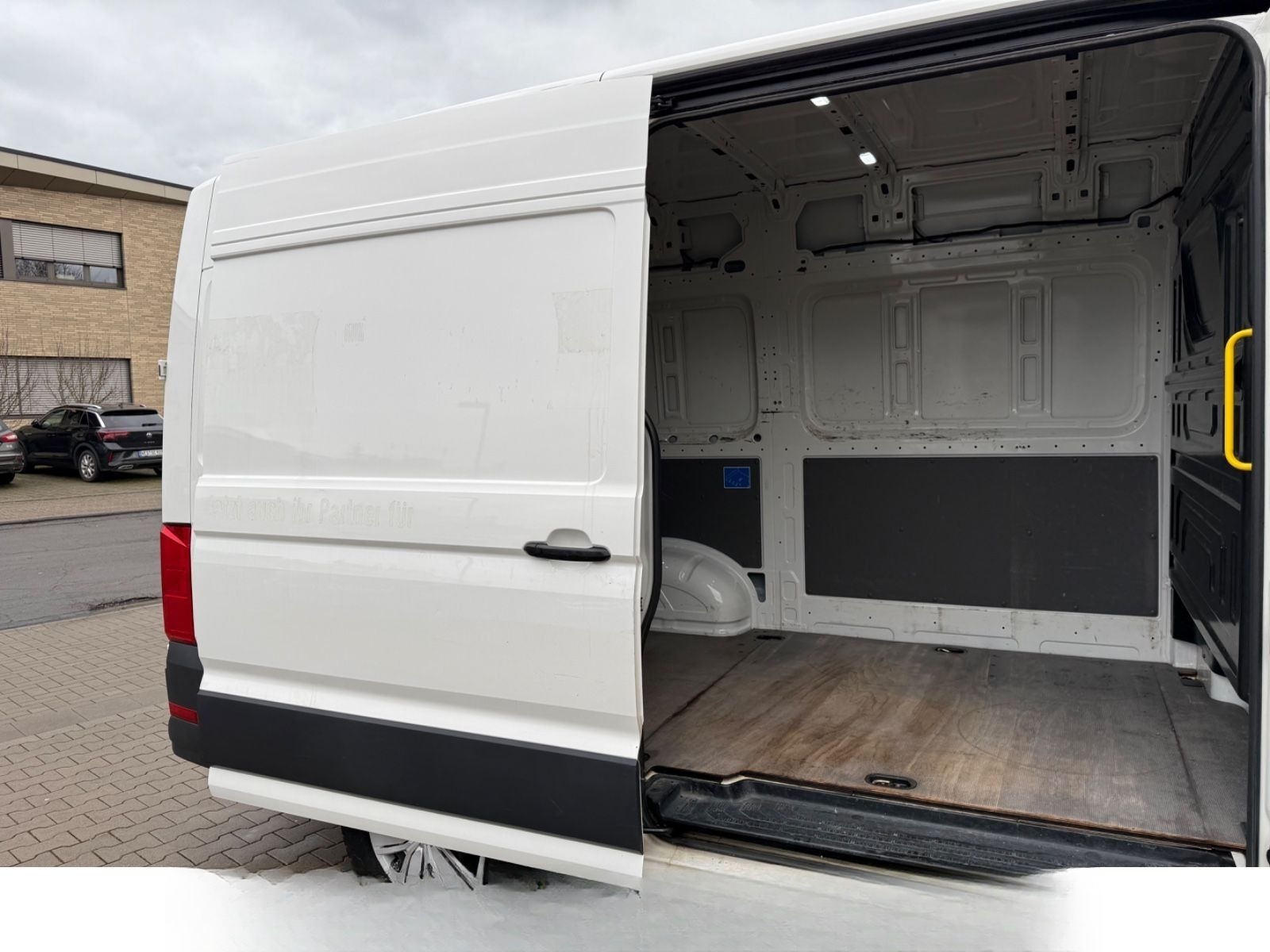 Volkswagen Crafter Kasten 35 Mittellang Hochdach foto 17