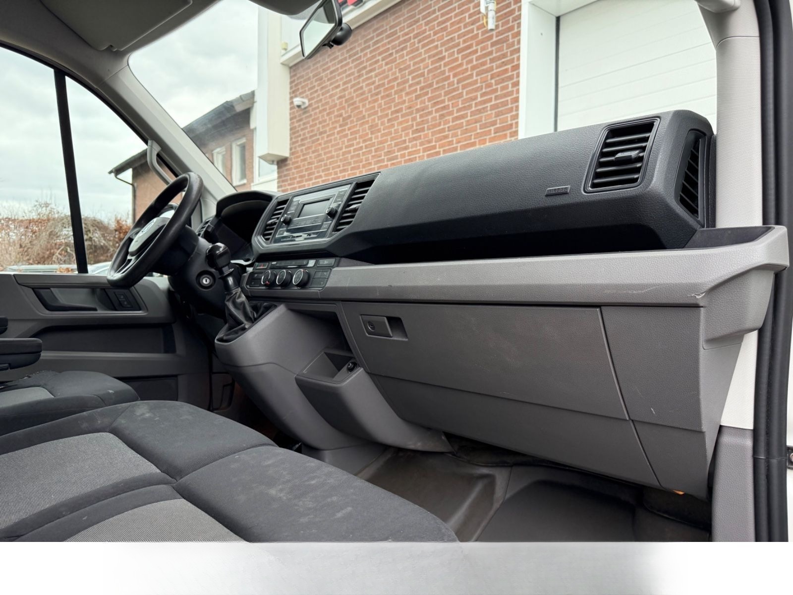 Volkswagen Crafter Kasten 35 Mittellang Hochdach foto 21