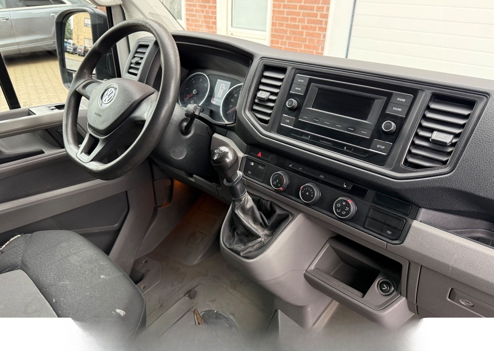 Volkswagen Crafter Kasten 35 Mittellang Hochdach foto 24