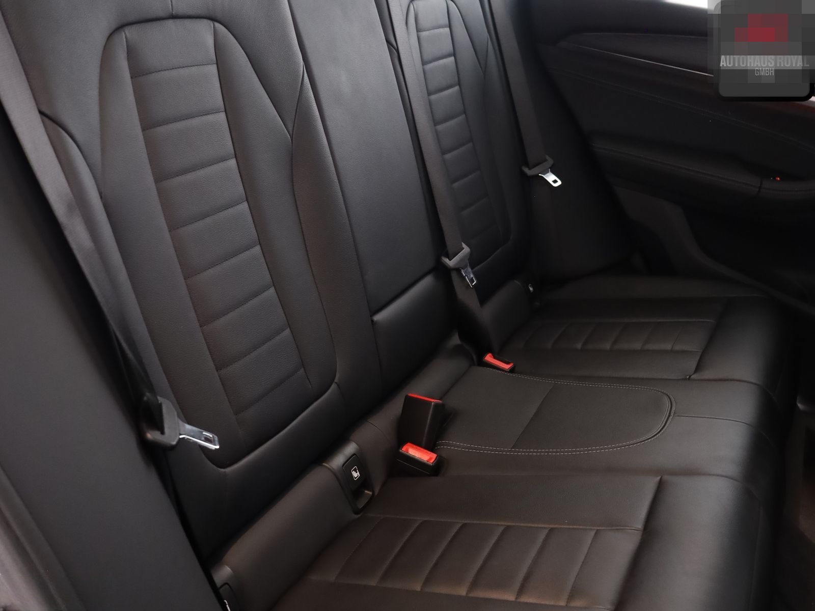 BMW X3 xDrive20d M SPORT SHADOW PANO,CARPLAY,AHK,SH foto 12