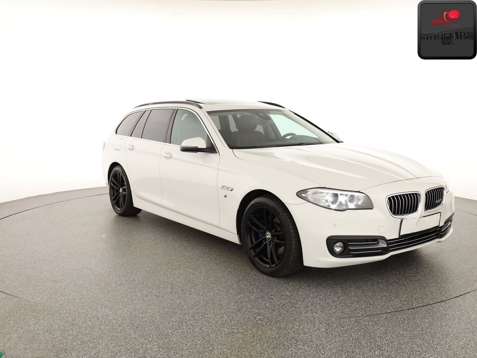 BMW 520 d T xDrive PANORAMA,NAVIPROF,KEYLESS,AHK,SH foto 6