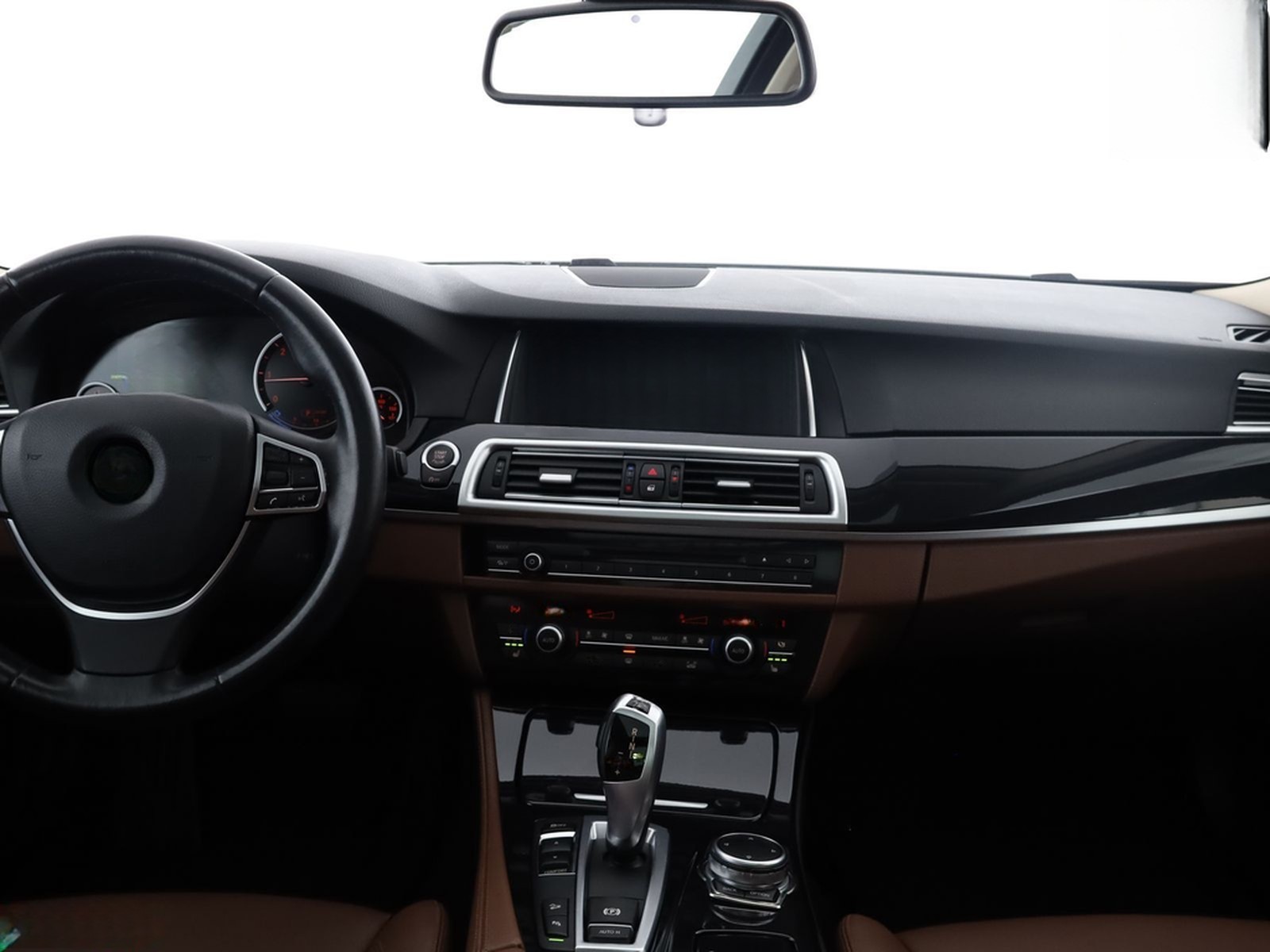 BMW 520 d T xDrive PANORAMA,NAVIPROF,KEYLESS,AHK,SH foto 9