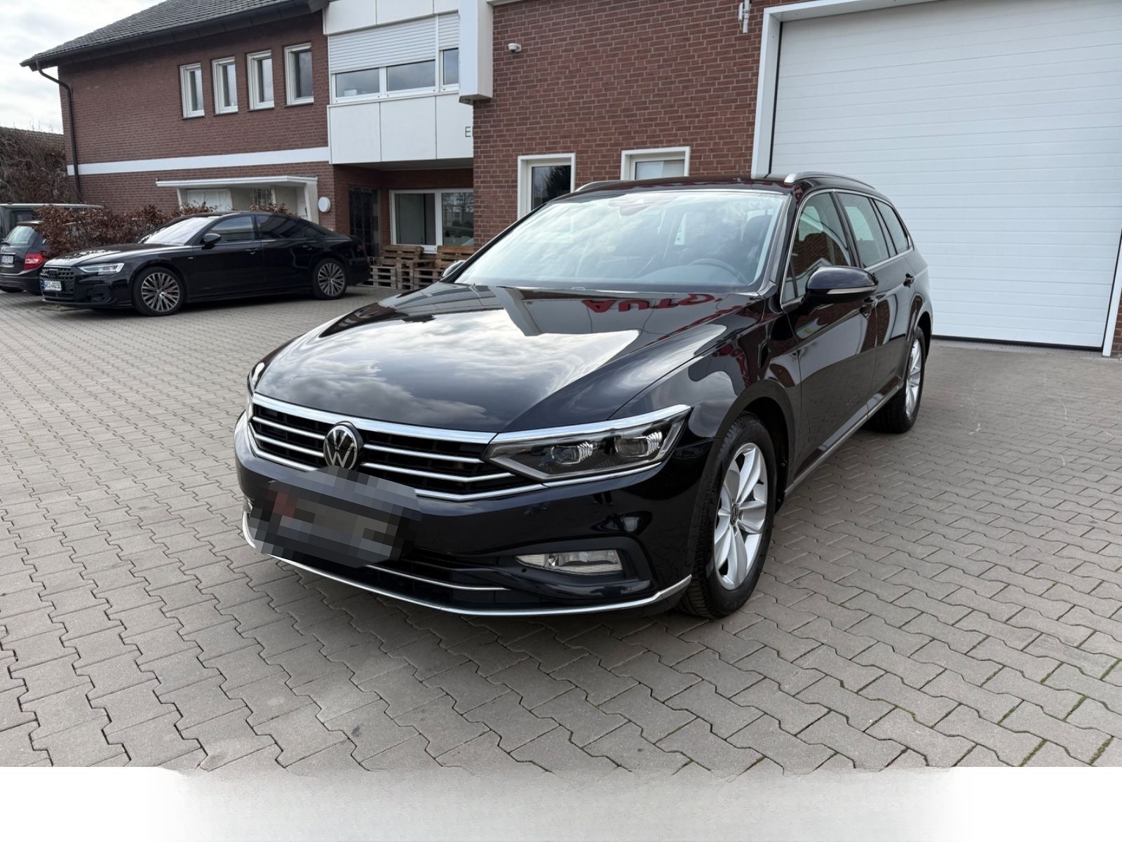 Volkswagen Passat Variant 2.0 TDI Elegance foto 3
