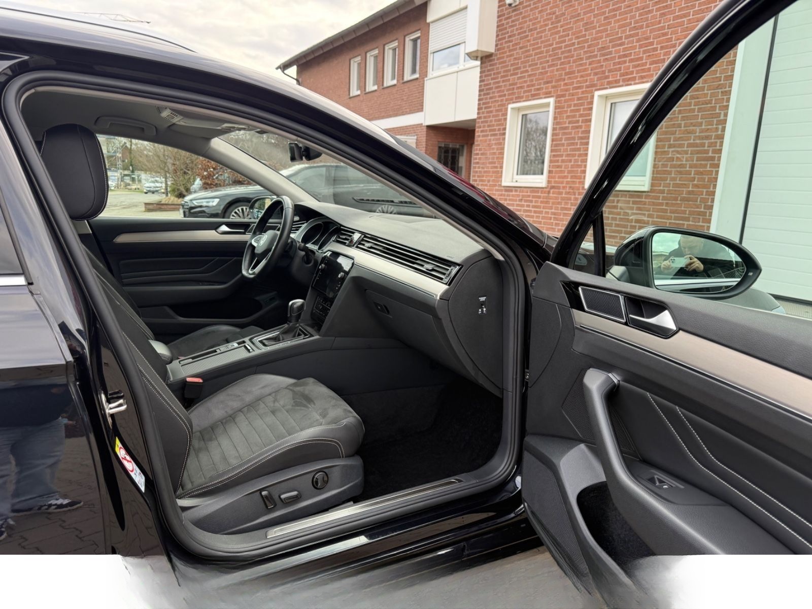 Volkswagen Passat Variant 2.0 TDI Elegance foto 21