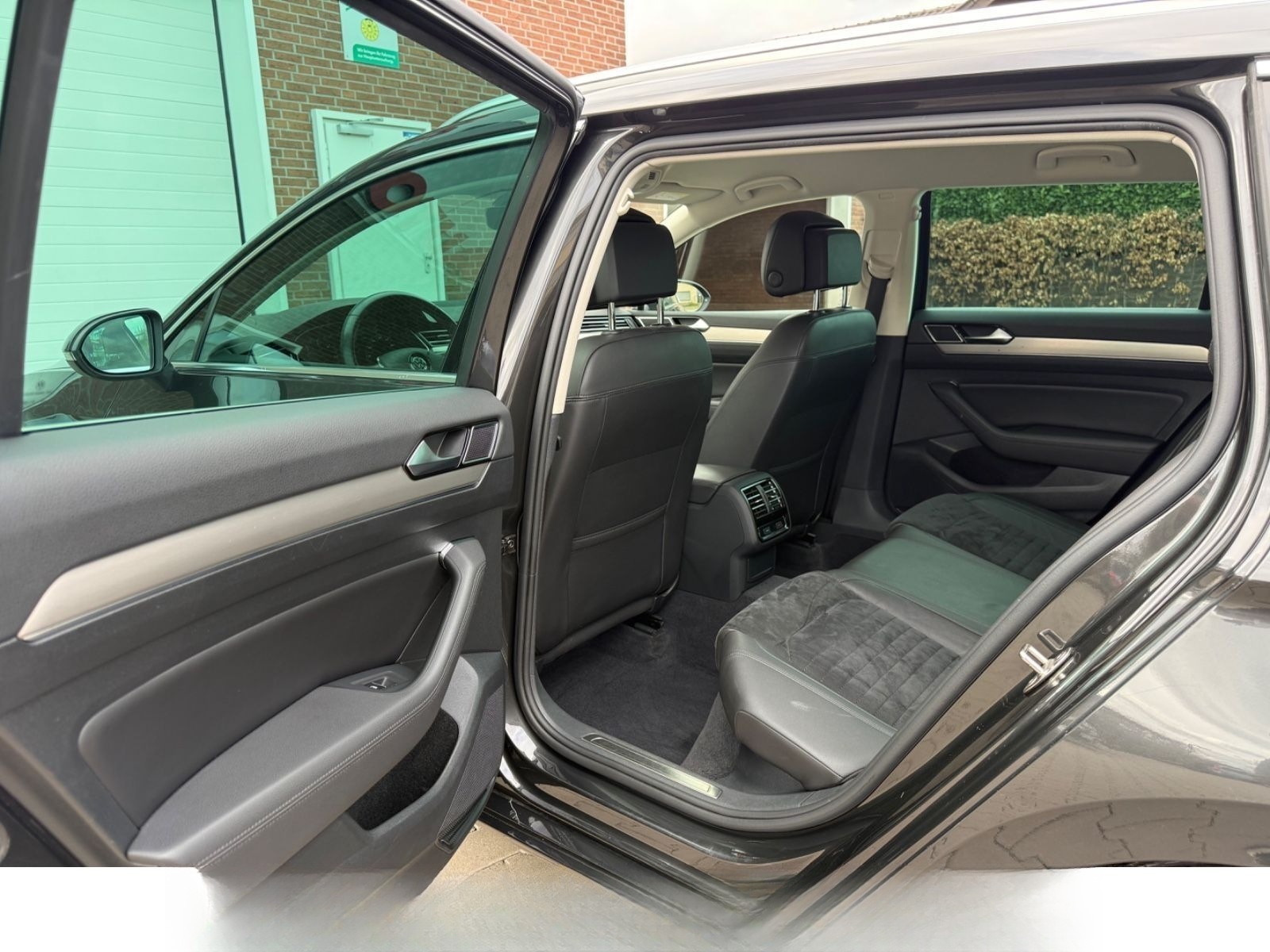 Volkswagen Passat Variant 2.0 TDI Highline foto 15