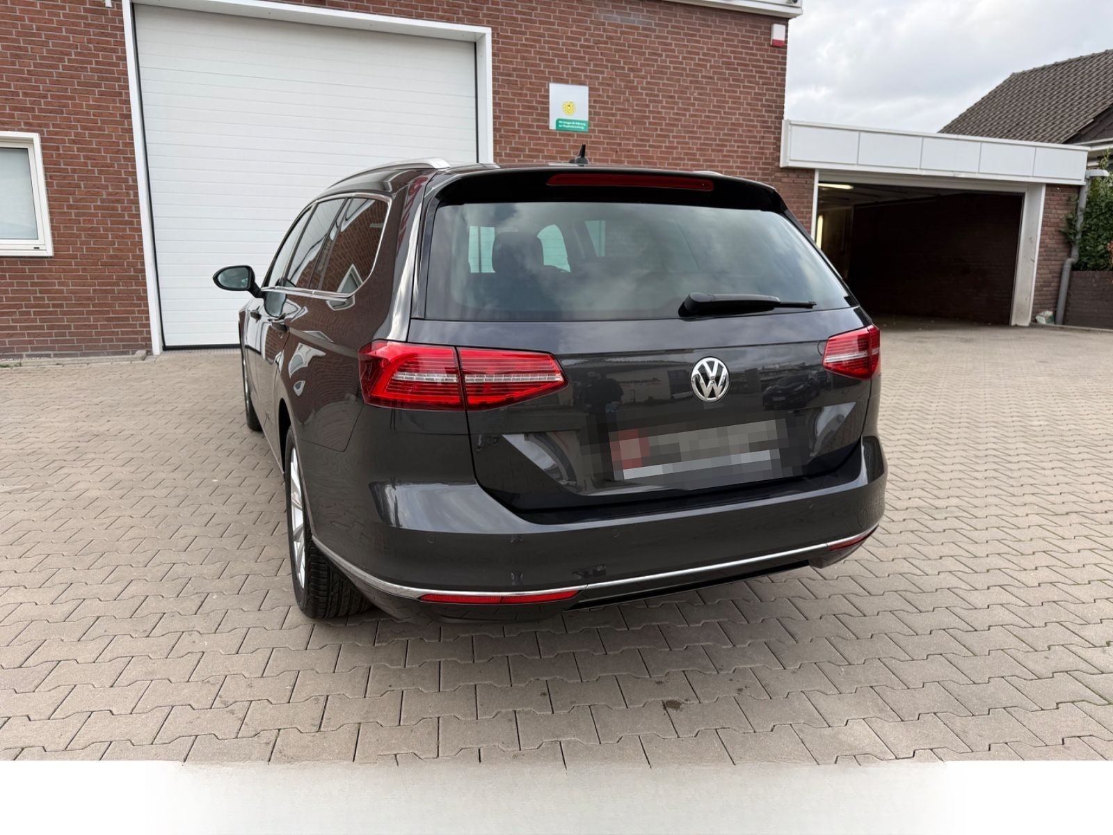 Volkswagen Passat Variant 2.0 TDI Highline foto 9