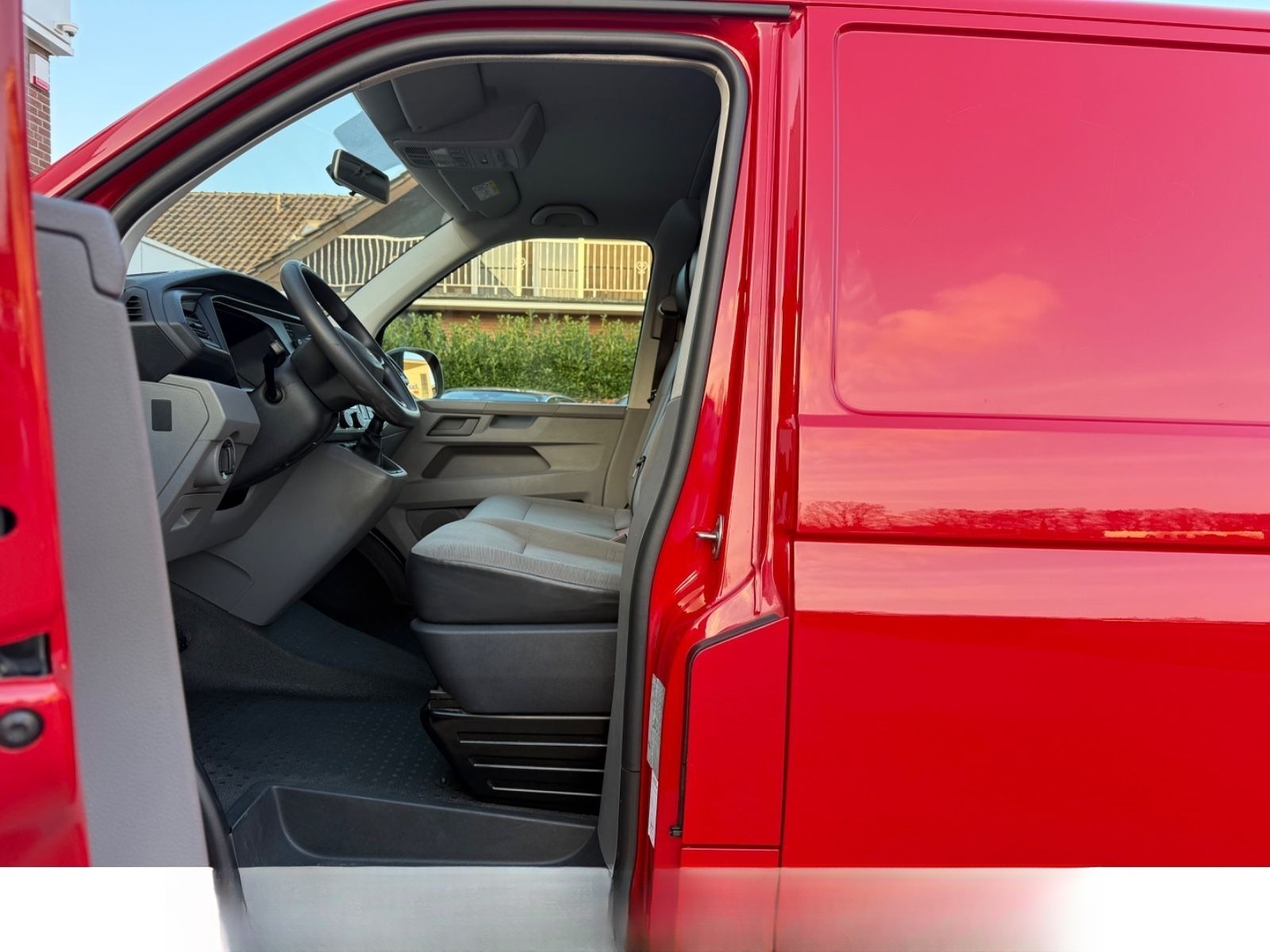 Volkswagen T6.1 Transporter Kasten foto 12