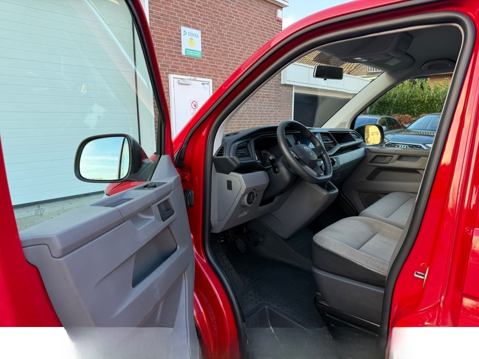 Volkswagen T6.1 Transporter Kasten foto 13