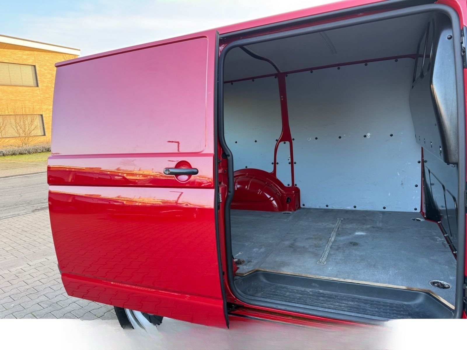 Volkswagen T6.1 Transporter Kasten foto 17