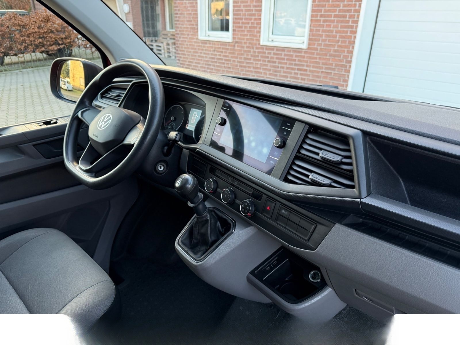 Volkswagen T6.1 Transporter Kasten foto 23
