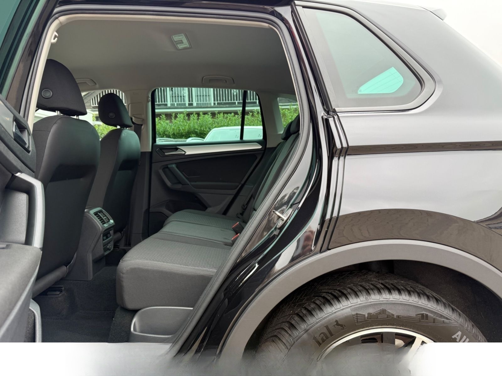 Volkswagen Tiguan 2.0 TDI Trendline foto 14