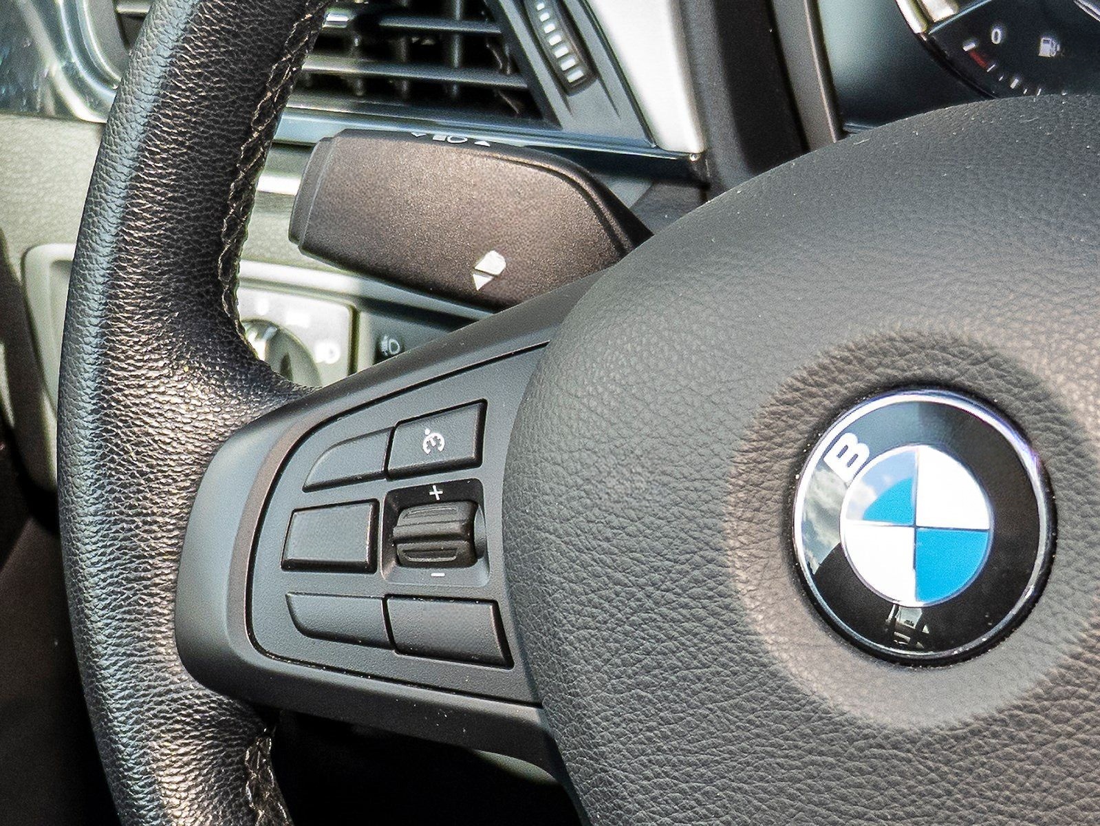 BMW X1 sDrive18d Aut. LED Sportsitz DAB Navi SH 1VB foto 11