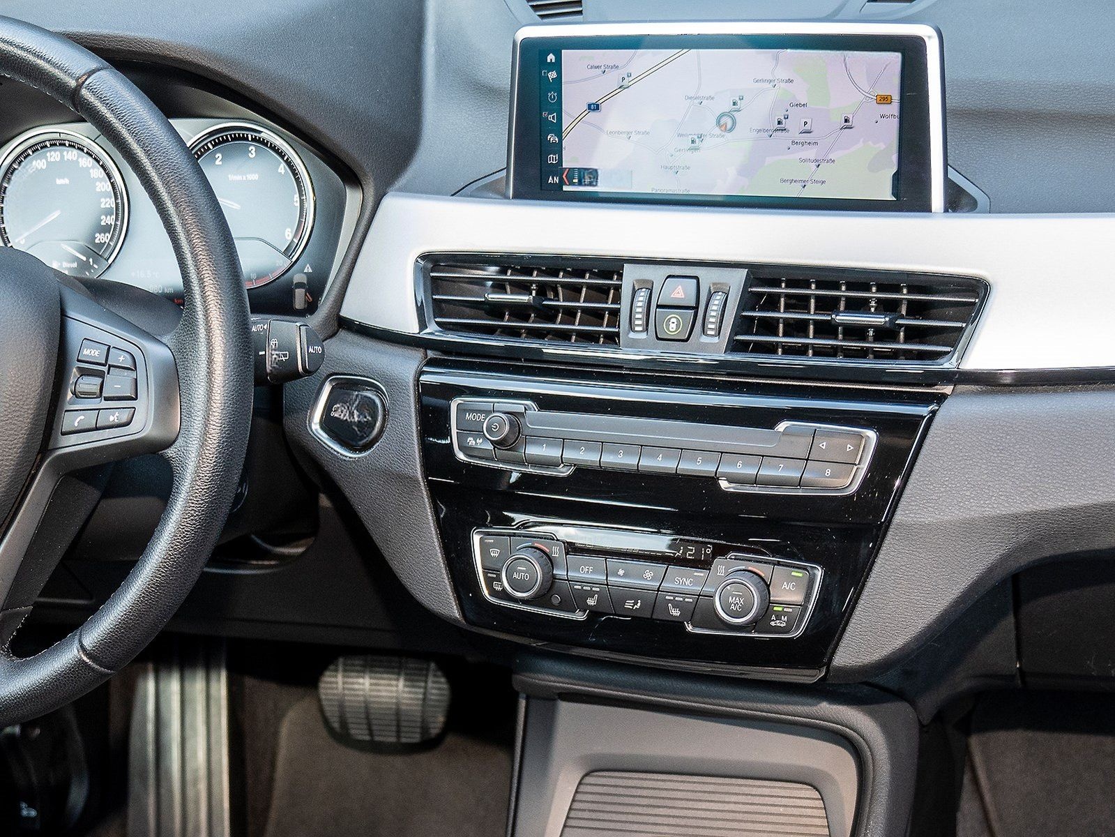 BMW X1 sDrive18d Aut. LED Sportsitz DAB Navi SH 1VB foto 7