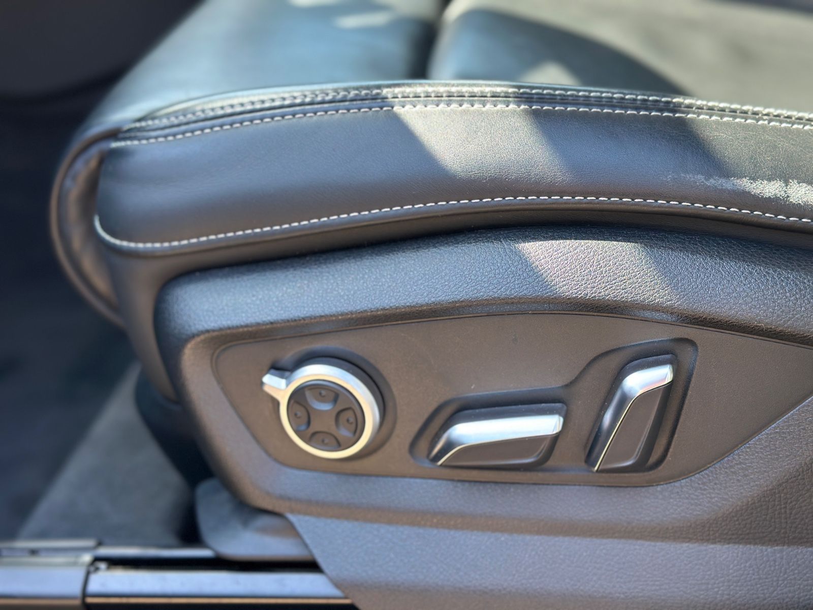 Audi Q7 50 TDI quattro S Line *Pano/7Sitze/Bose/Kam/t foto 18