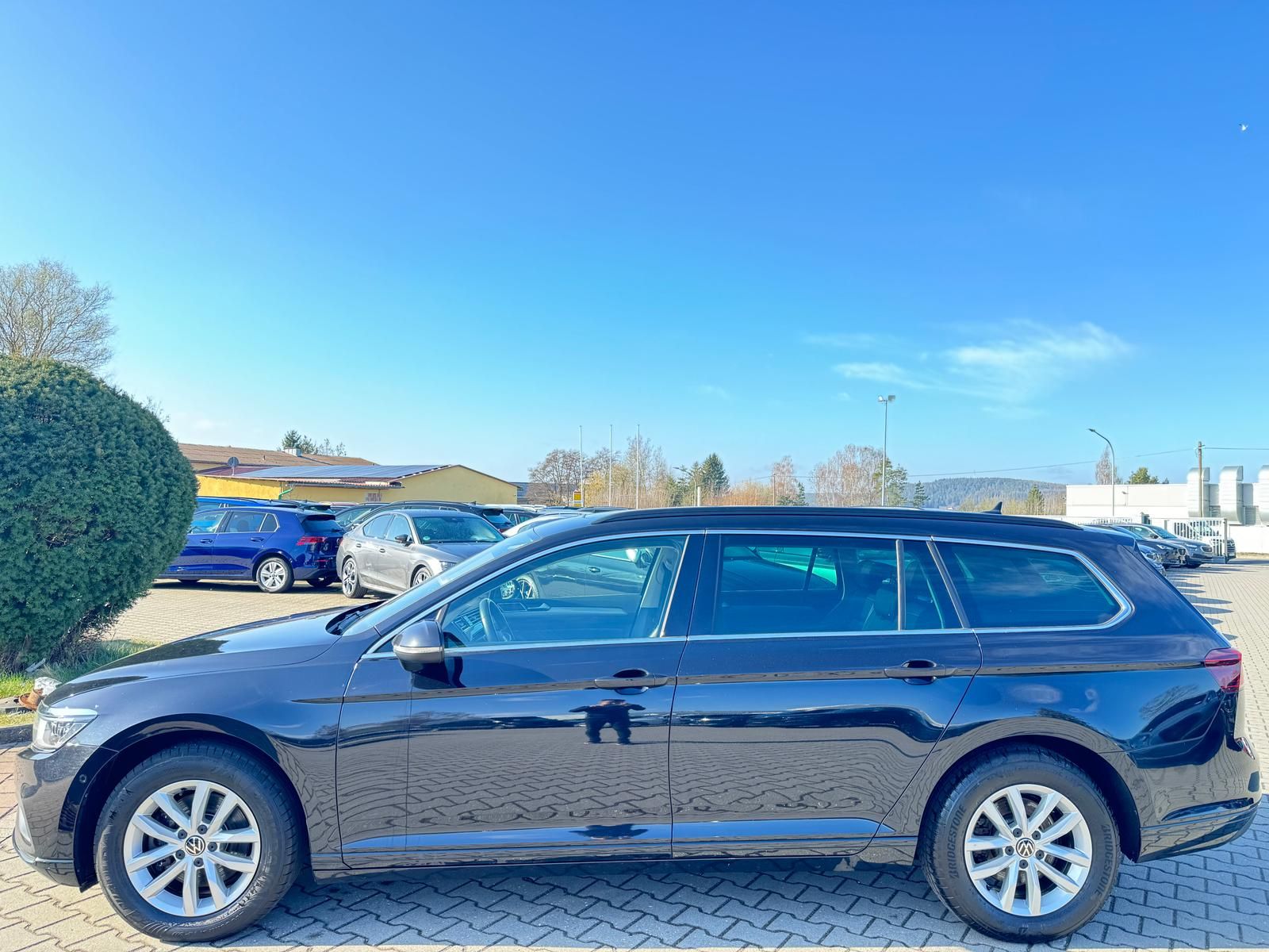 Volkswagen Passat Var Virtual Pano Leder AHK HUD StHeizung foto 2