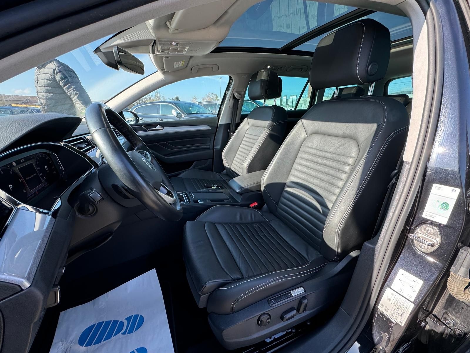 Volkswagen Passat Var Virtual Pano Leder AHK HUD StHeizung foto 8