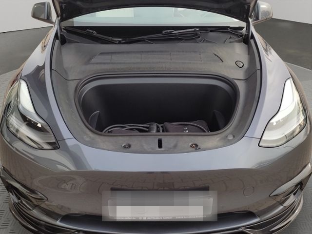 Tesla Model Y Long Range Dual AWD foto 16