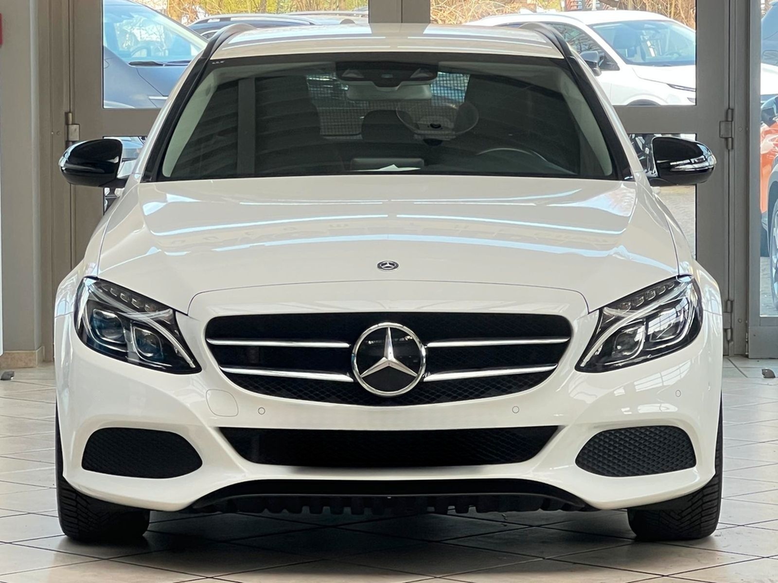 Mercedes-Benz C 250 T Avantgarde*NIGHT*ACC*NAV*RFK*CARPLAY* foto 7