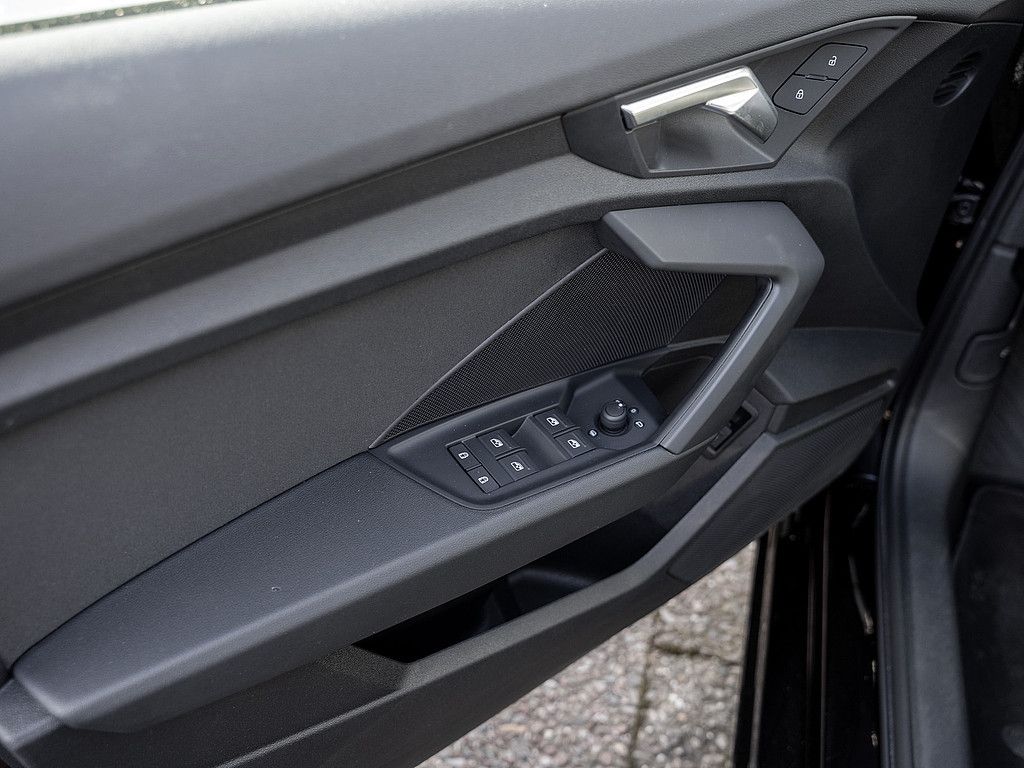 Audi A3 Sportback 40 TFSI e NAVI LED VIRTUAL SHZ ACC foto 11
