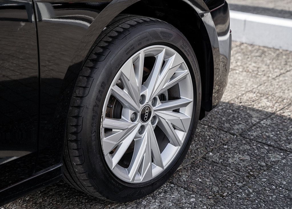 Audi A3 Sportback 40 TFSI e NAVI LED VIRTUAL SHZ ACC foto 5