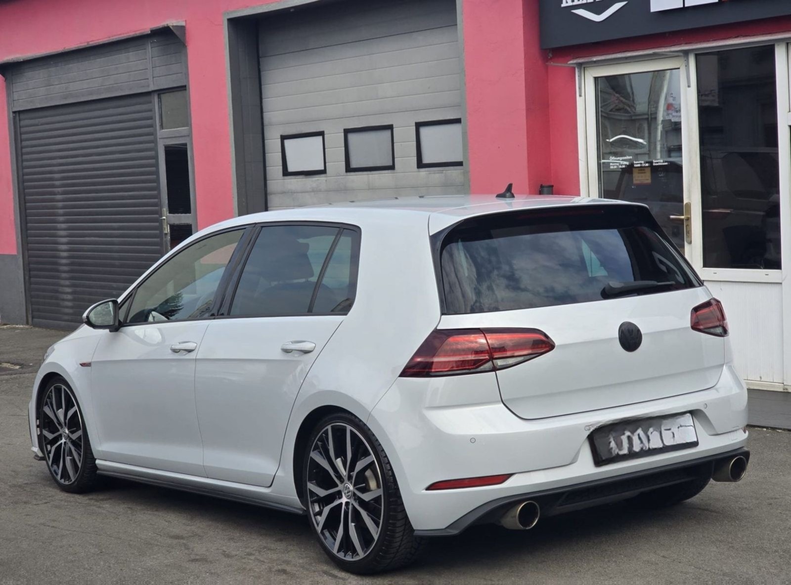Volkswagen Golf VII 2.0 TSI|GTI|Navi|PDC|SHZ|ACC|AHK|Sport foto 13