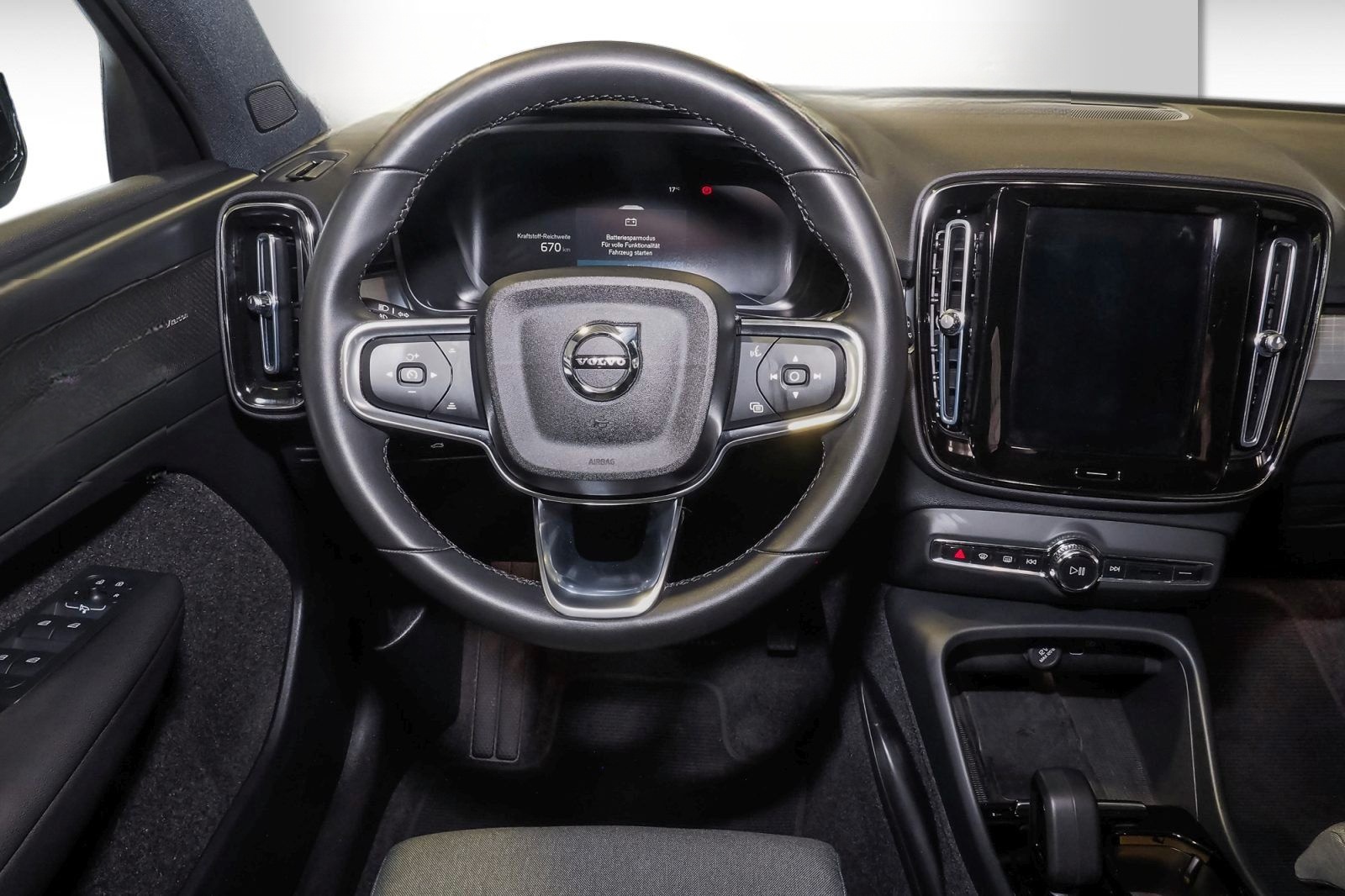 Volvo XC40 B3 2WD Plus Dark Aut.-Navi*AHK*360°Kamera*H foto 11