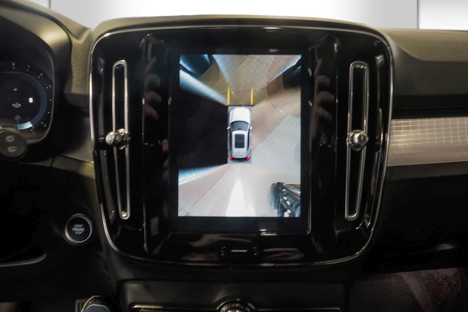 Volvo XC40 B3 2WD Plus Dark Aut.-Navi*AHK*360°Kamera*H foto 13