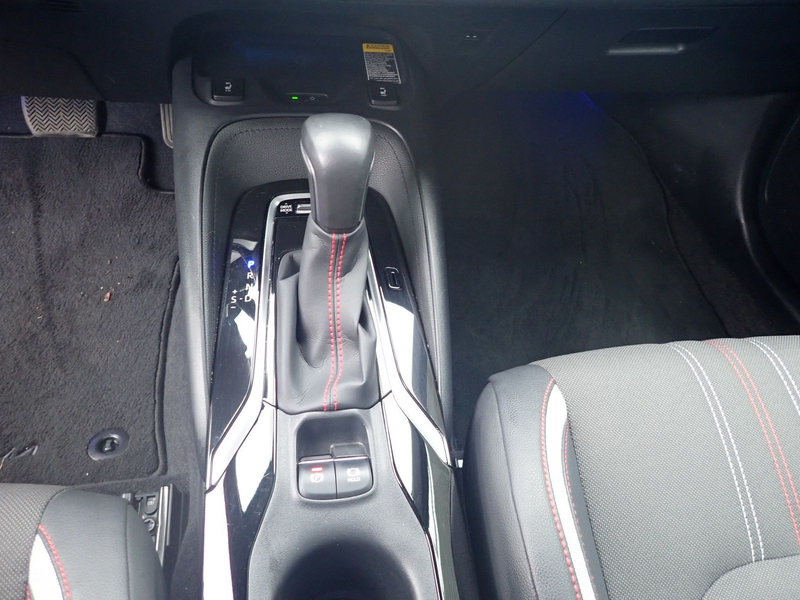 Toyota Corolla Touring Sports Hybrid GR Sport 2.0 foto 13