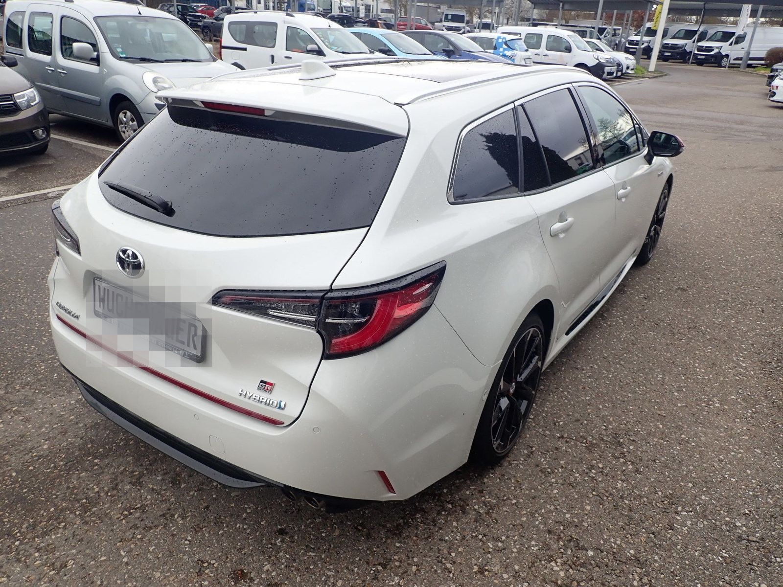 Toyota Corolla Touring Sports Hybrid GR Sport 2.0 foto 4