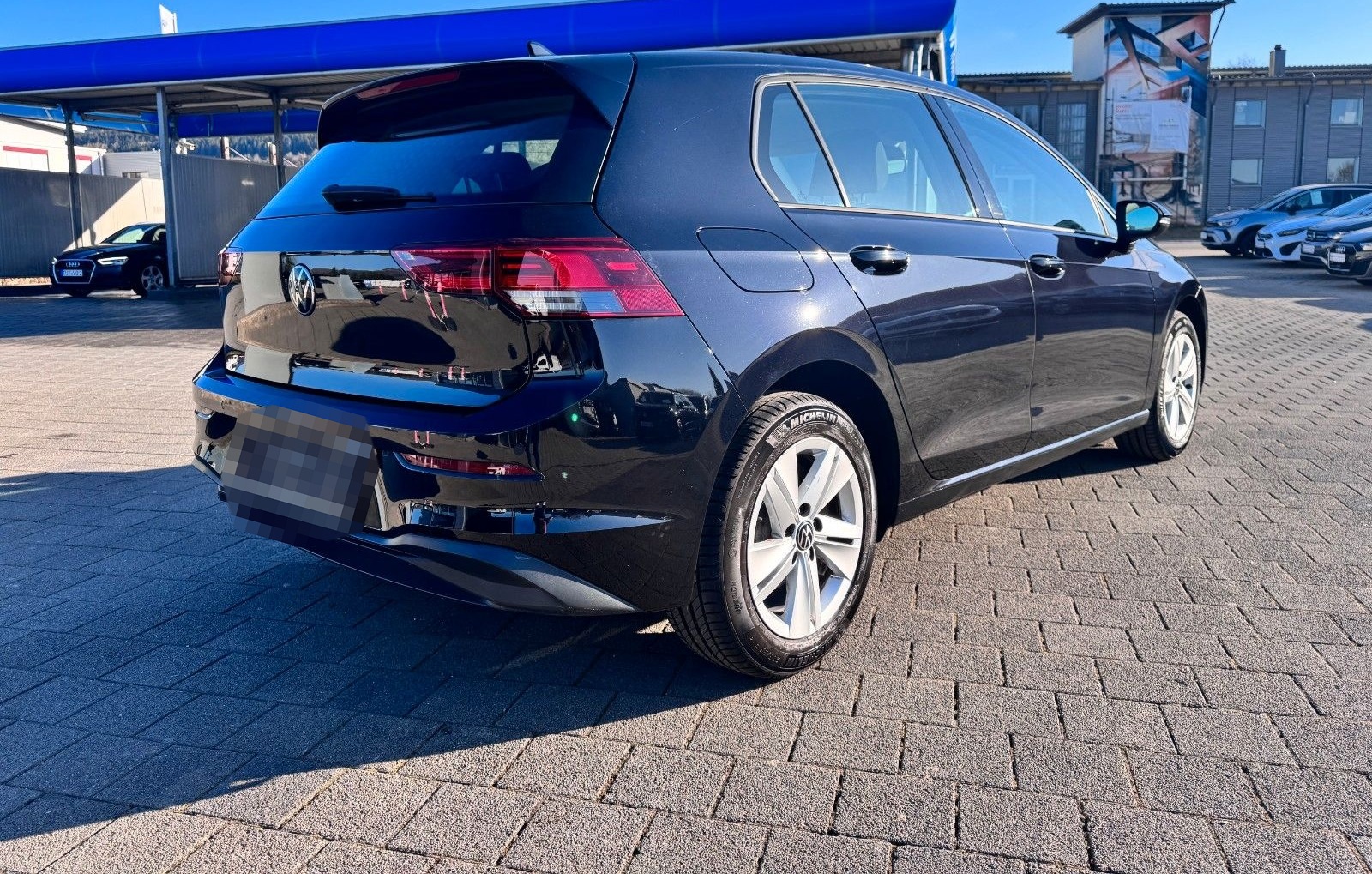 Volkswagen Golf VIII Lim. Life 2.0 TDI /LED/NAVI/AMBIENTE foto 5