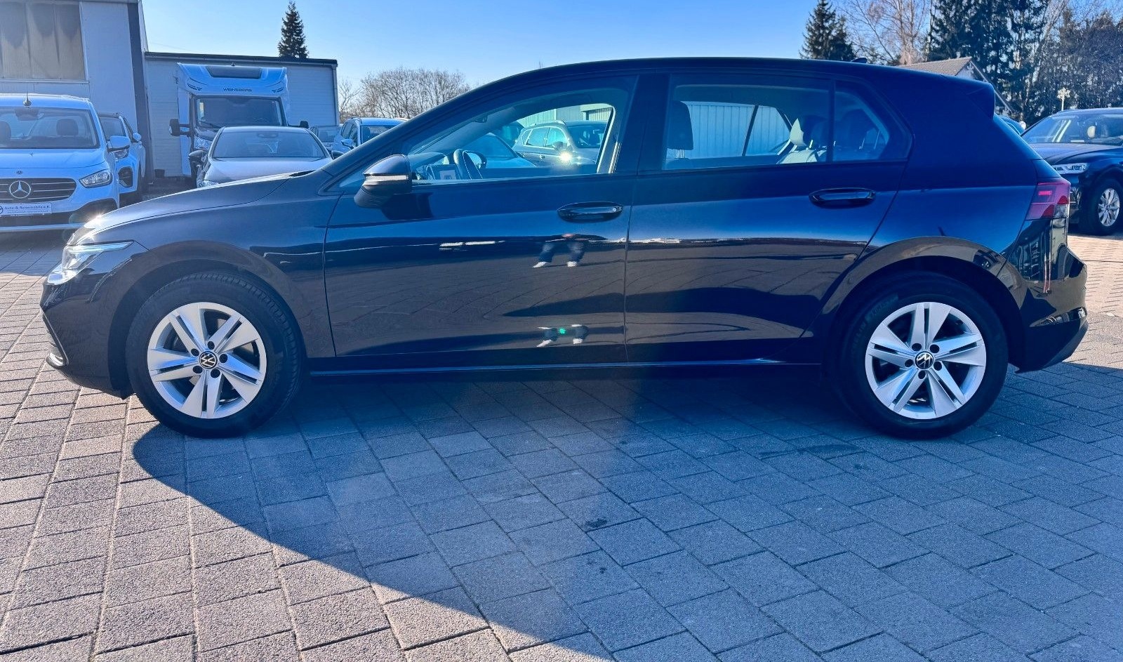 Volkswagen Golf VIII Lim. Life 2.0 TDI /LED/NAVI/AMBIENTE foto 7