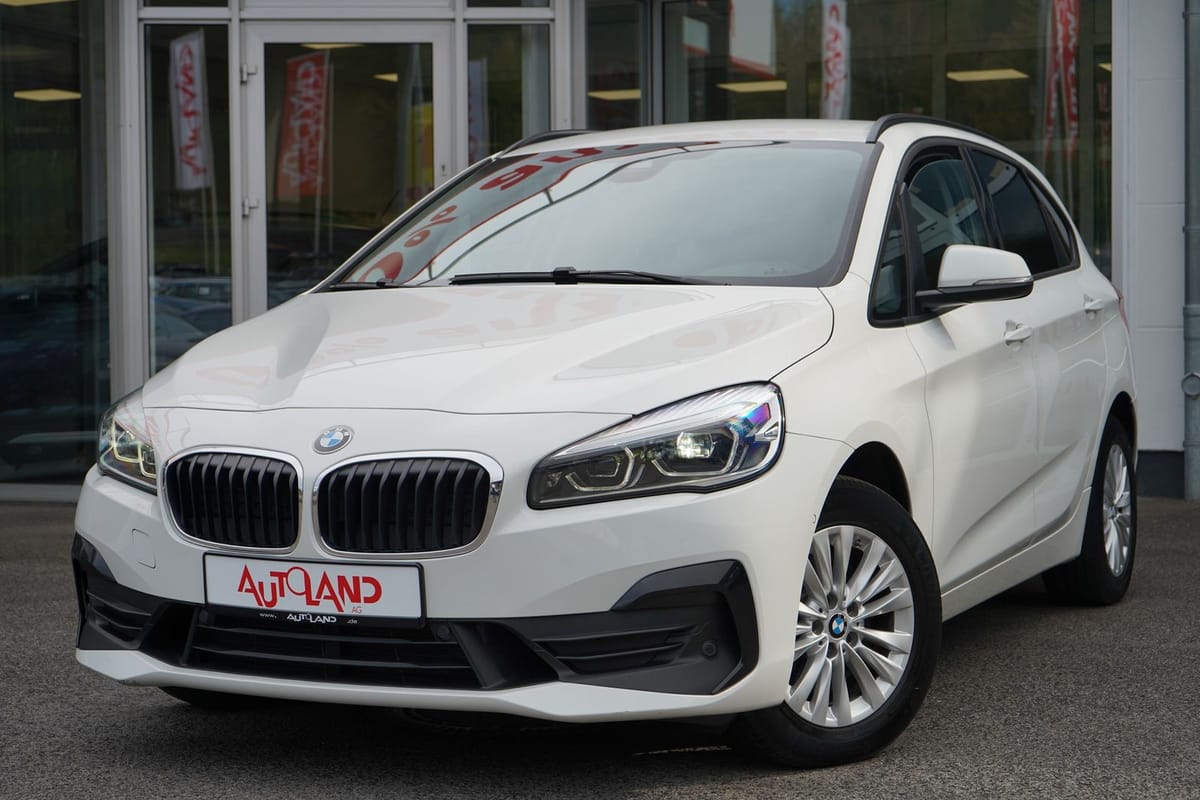 BMW 218d xDrive Active Tourer LED Navi ACC DAB AHK foto 2