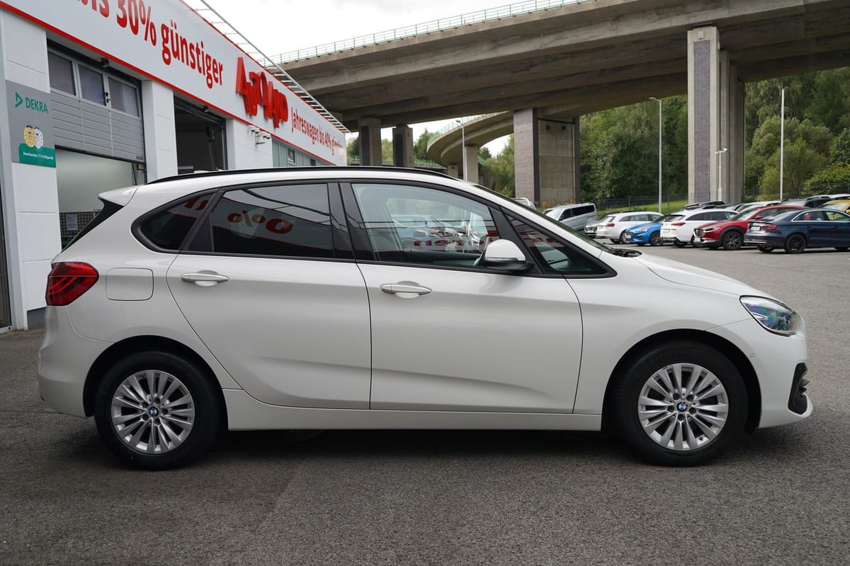 BMW 218d xDrive Active Tourer LED Navi ACC DAB AHK foto 3