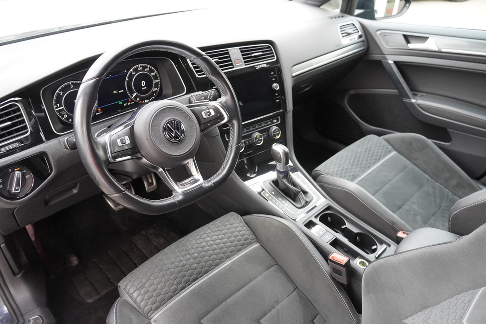 Volkswagen Golf VII Variant 2.0 TDI GTD DSG LED Navi ACC foto 10