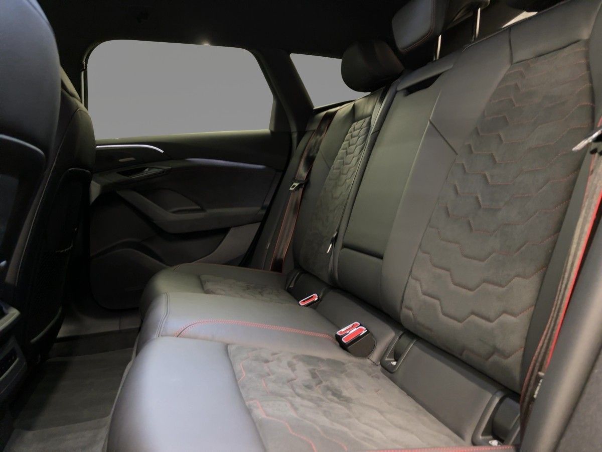 Audi S6 Avant e-tron foto 11