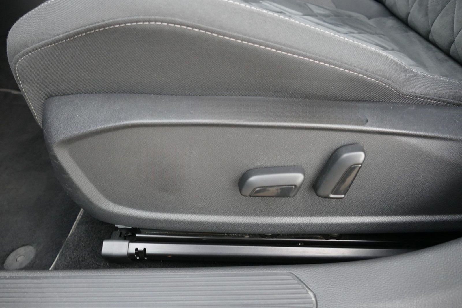 Volkswagen Golf VIII 1.5 TSI Style LED ACC Virtual Cockpit foto 22