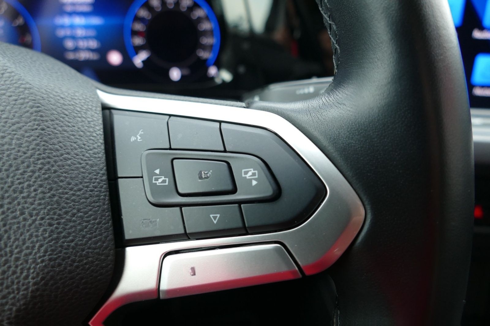 Volkswagen Golf VIII 1.5 TSI Style LED ACC Virtual Cockpit foto 10