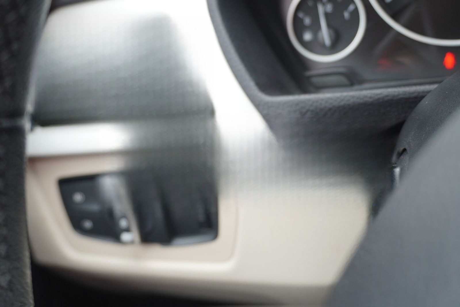 BMW 318i Touring Aut. LED Head-Up Navi Sitzheizung foto 19