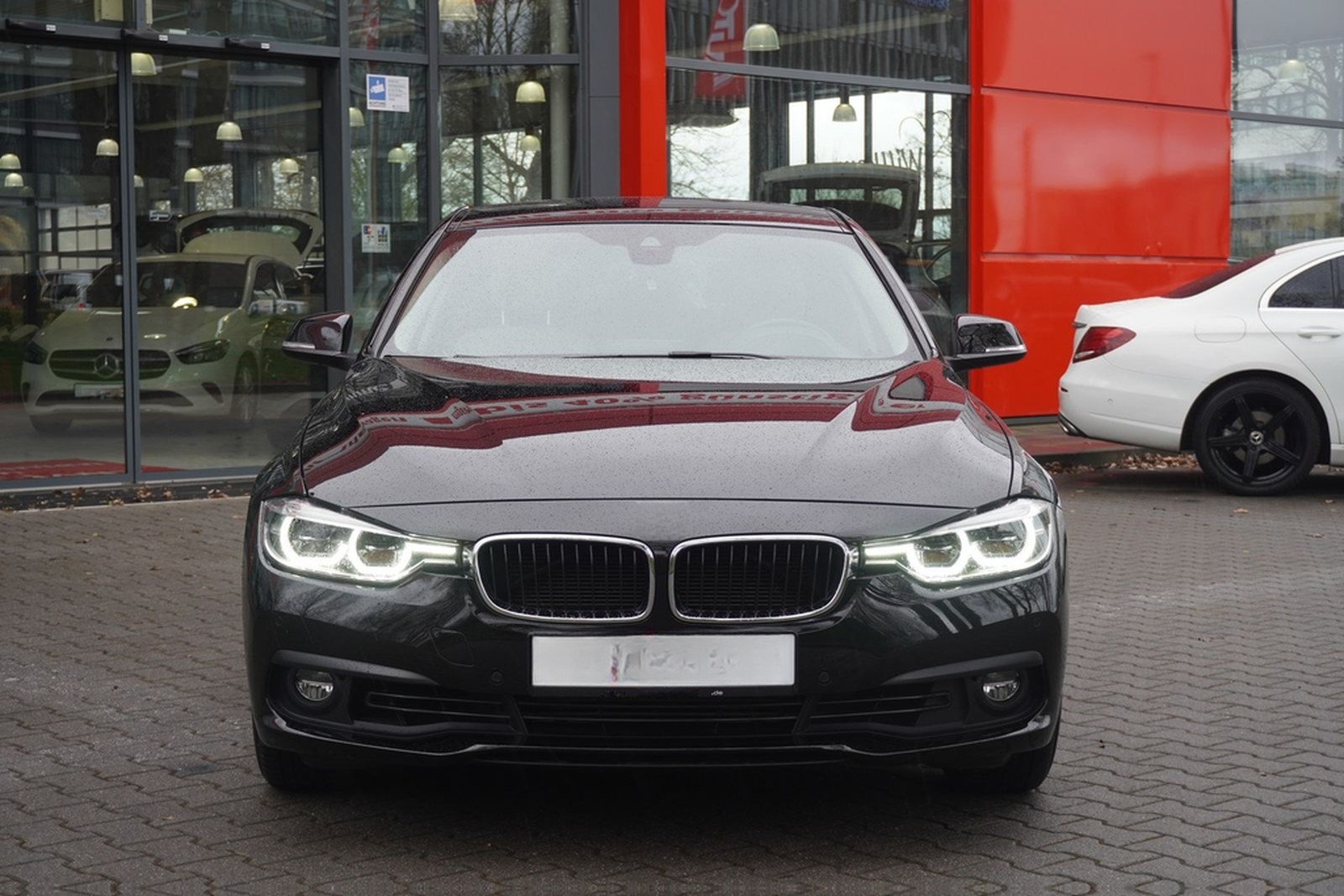 BMW 318i Touring Aut. LED Head-Up Navi Sitzheizung foto 3